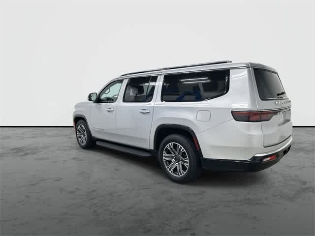 Thumbnail: 2023 Jeep Wagoneer - 9
