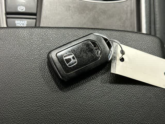 Thumbnail: 2019 Honda Accord - 32