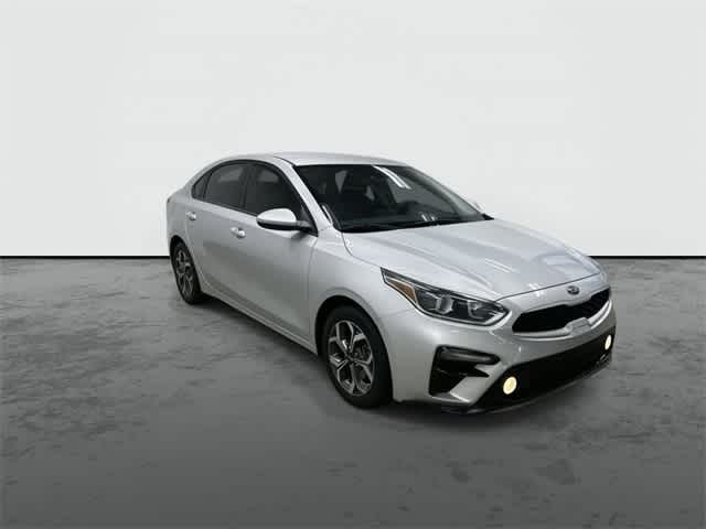Thumbnail: 2019 Kia Forte - 6