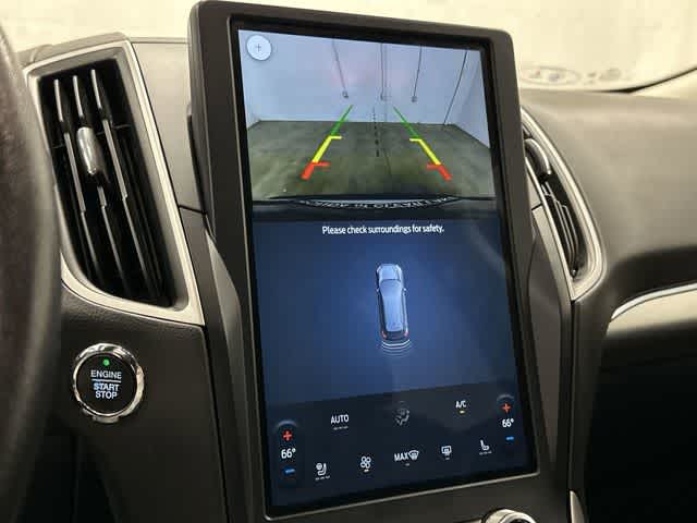 Thumbnail: 2022 Ford Edge - 23