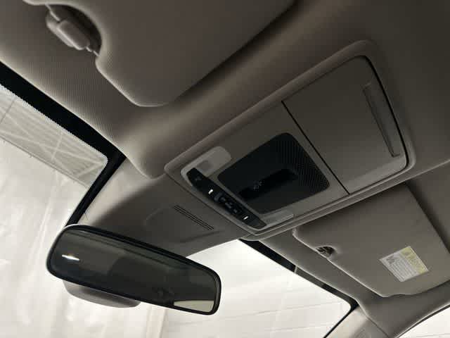 Thumbnail: 2025 Honda CR-V - 21