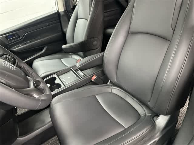 Thumbnail: 2026 Honda Odyssey - 10