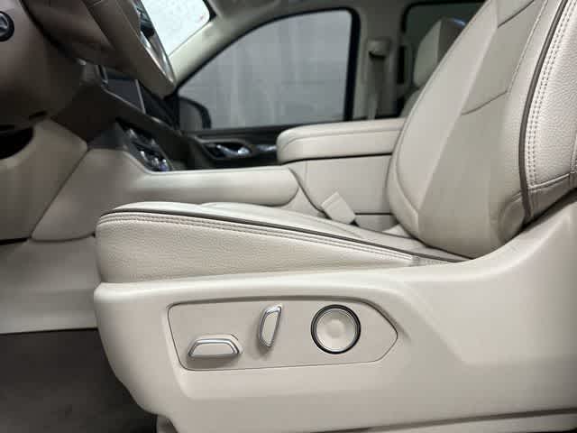 Thumbnail: 2021 GMC Yukon XL - 26