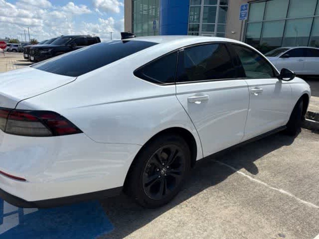 Certified 2025 Honda Accord SE Sedan