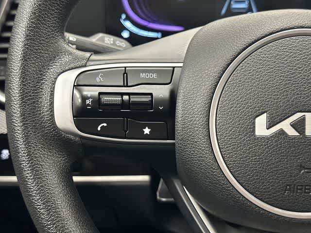 Thumbnail: 2025 Kia Sportage - 17