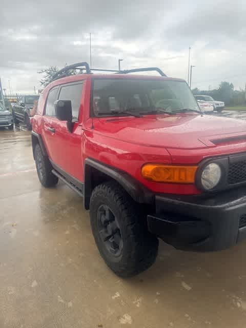Thumbnail: 2012 Toyota FJ Cruiser - 2