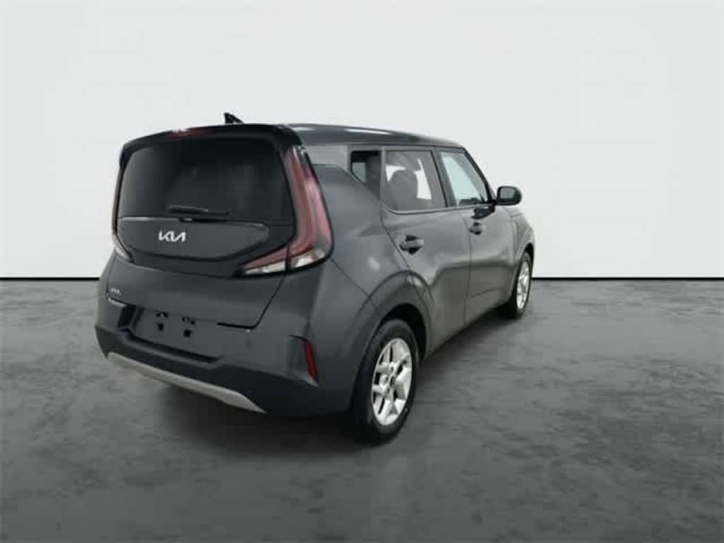 Used 2023 Kia Soul LX Hatchback