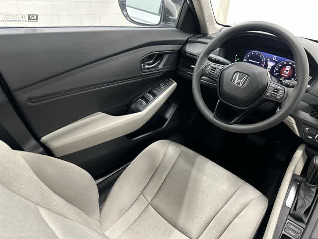 2025 Honda Accord SE - Photo 12