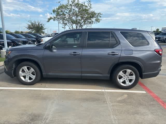 Thumbnail: 2023 Honda Pilot - 3