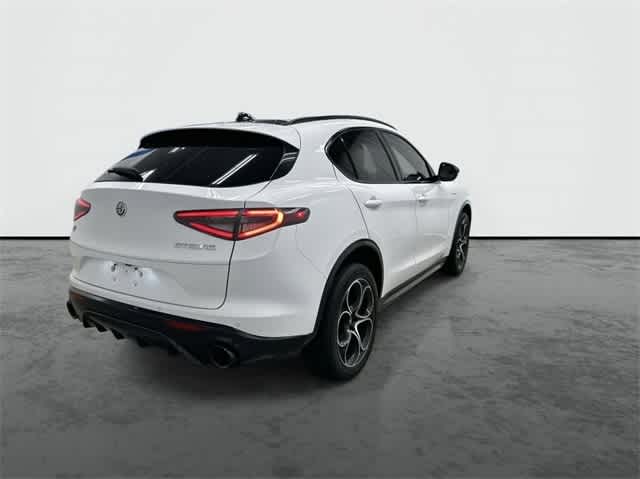 2024 Alfa Romeo Stelvio Tributo Italiano photo 3