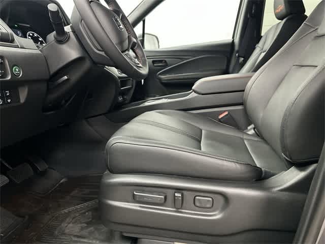 Thumbnail: 2025 Honda Ridgeline - 27