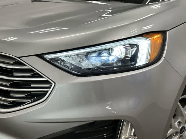 Thumbnail: 2022 Ford Edge - 31