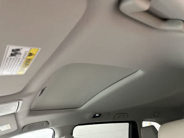 Thumbnail: 2026 Honda Odyssey - 27