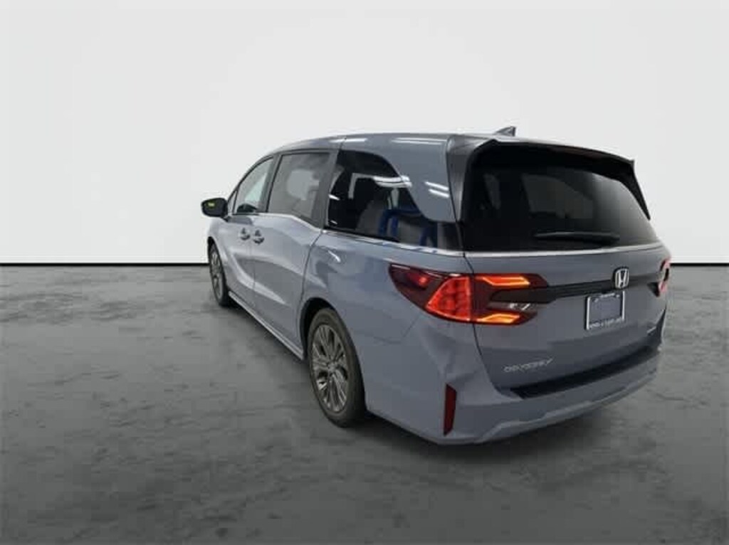 New 2026 Honda Odyssey Touring Van Passenger