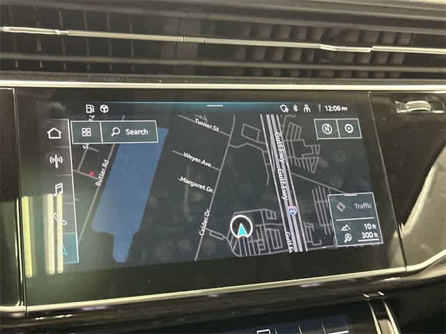 Thumbnail: 2024 Audi Q7 - 24