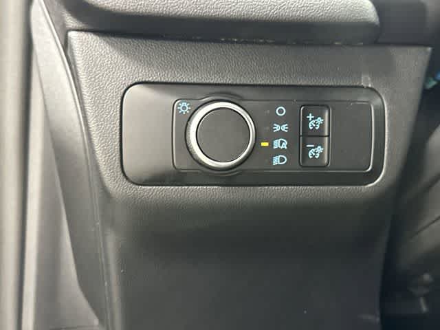 Thumbnail: 2025 Ford Escape - 19