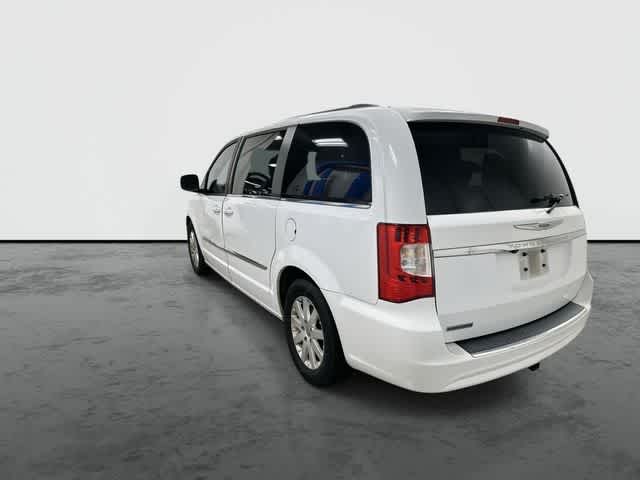 Used 2014 Chrysler Town & Country Touring with VIN 2C4RC1BG8ER224404 for sale in League City, TX