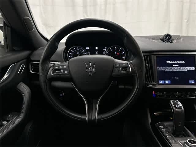 Thumbnail: 2023 Maserati Levante - 15