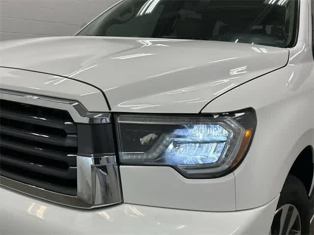 Thumbnail: 2018 Toyota Sequoia - 32