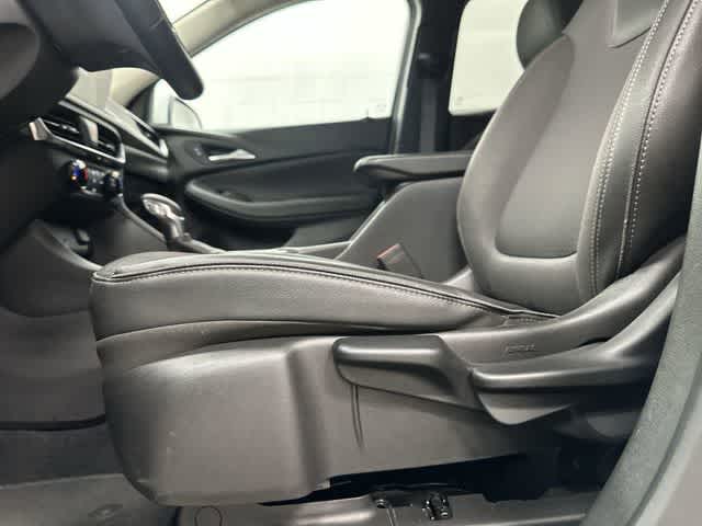 Thumbnail: 2025 Buick Encore GX - 26
