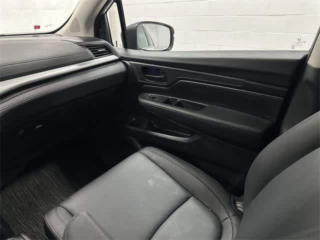 Thumbnail: 2026 Honda Odyssey - 13