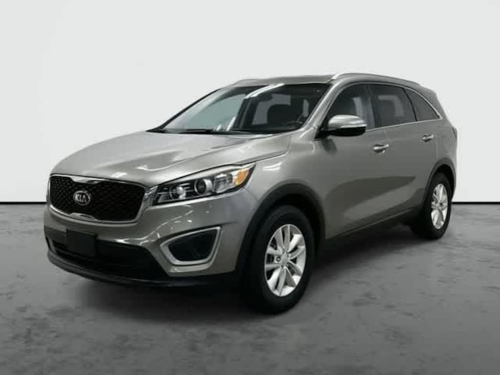 Used 2017 Kia Sorento 2.4L LX SUV