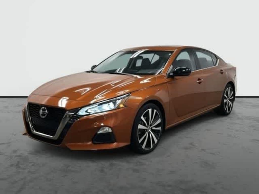 Used 2022 Nissan Altima 2.0 SR Sedan