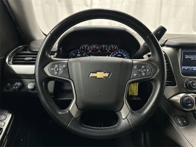 Thumbnail: 2019 Chevrolet Suburban - 15