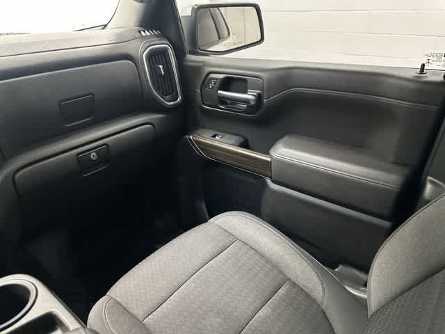 Thumbnail: 2021 Chevrolet Silverado 1500 - 13