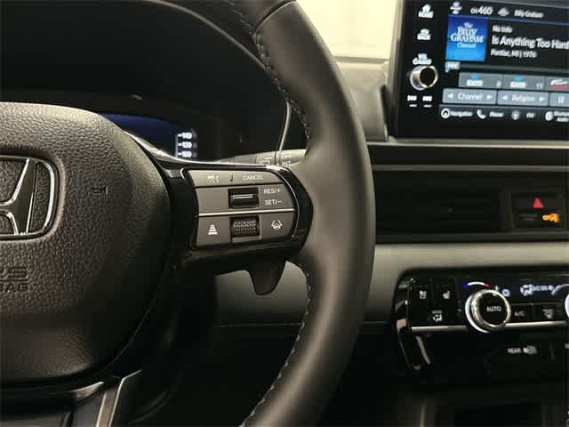 Thumbnail: 2025 Honda Pilot - 18