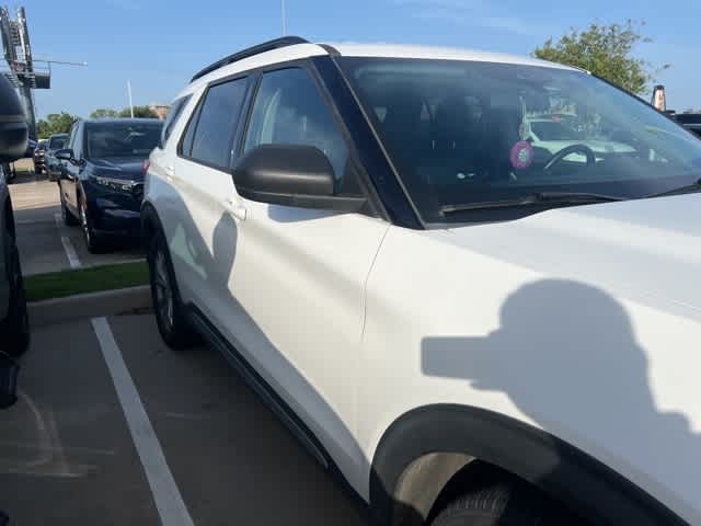 Thumbnail: 2021 Ford Explorer - 5