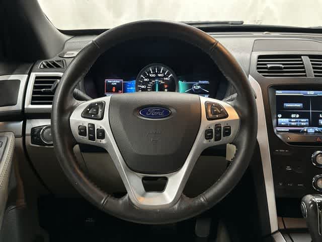 Thumbnail: 2014 Ford Explorer - 15