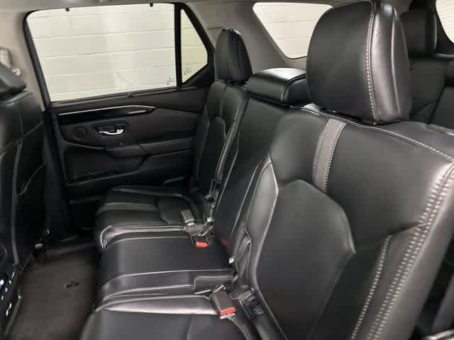 2023 Honda Pilot Touring - Photo 14