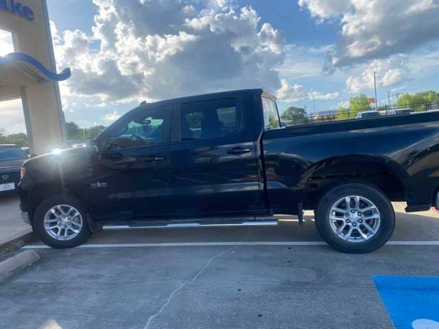 Thumbnail: 2022 Chevrolet Silverado 1500 - 1