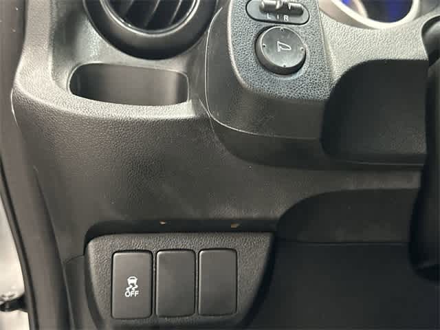 Thumbnail: 2013 Honda Fit - 19