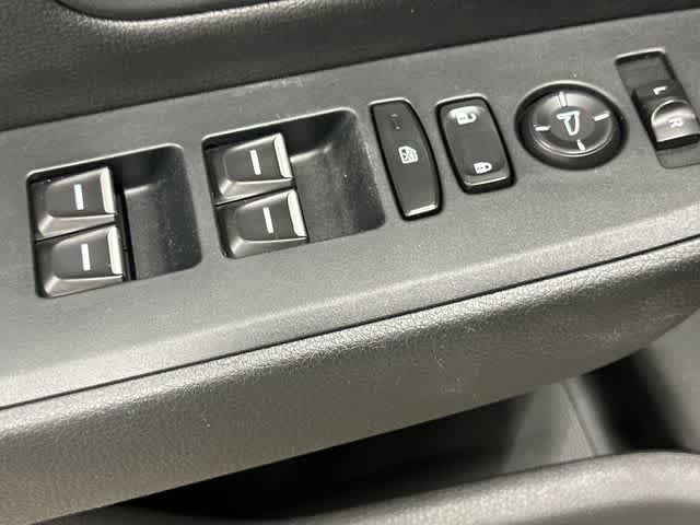 Thumbnail: 2023 Honda Pilot - 20