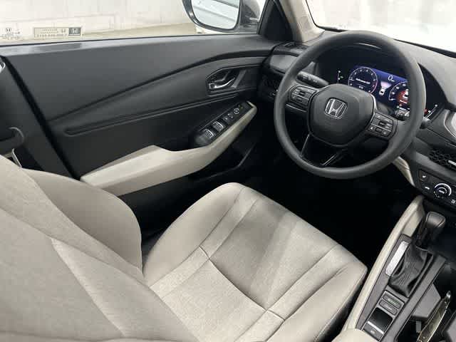 2025 Honda Accord SE - Photo 12