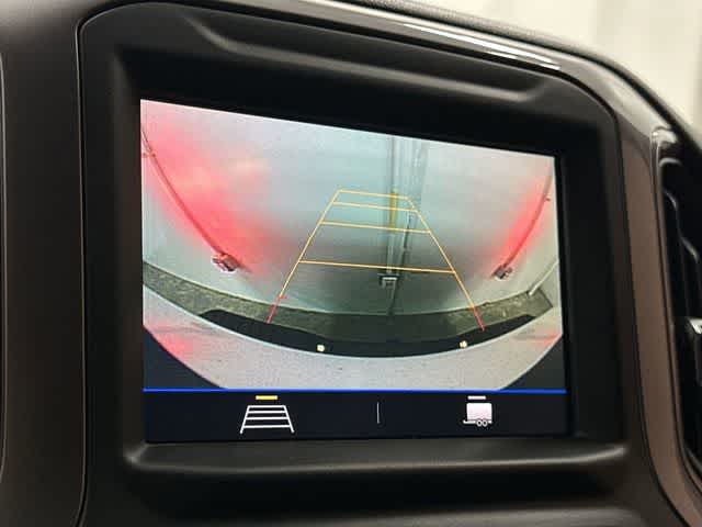 Thumbnail: 2020 Chevrolet Silverado 2500 - 23