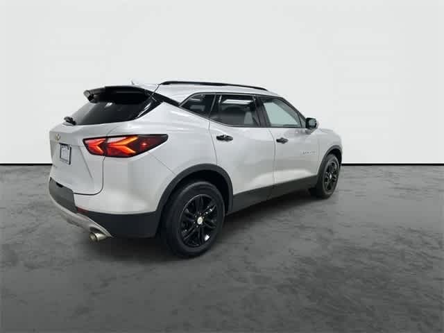 Thumbnail: 2021 Chevrolet Blazer - 4
