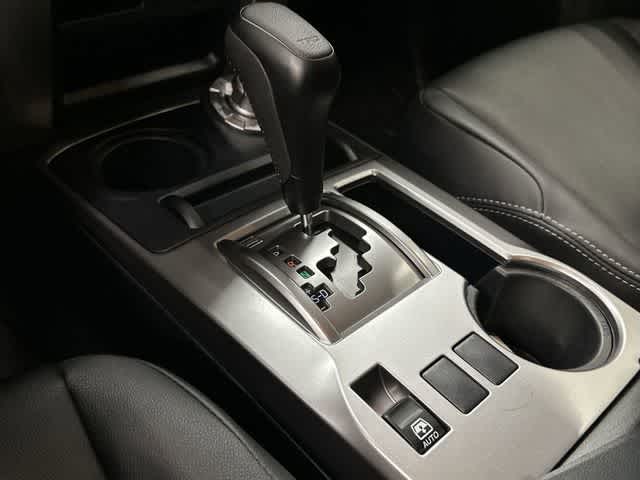 Thumbnail: 2024 Toyota 4Runner - 24