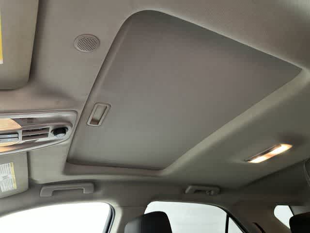 Thumbnail: 2014 Chevrolet Equinox - 27