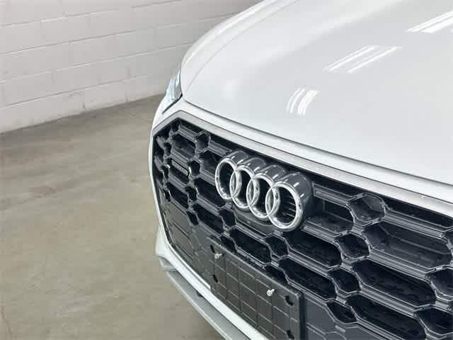 Thumbnail: 2024 Audi Q5 - 30