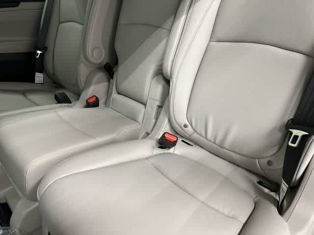 2026 Honda Odyssey EX-L - Photo 11