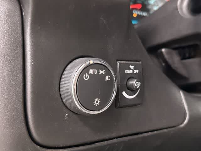 Thumbnail: 2018 GMC Savana - 19