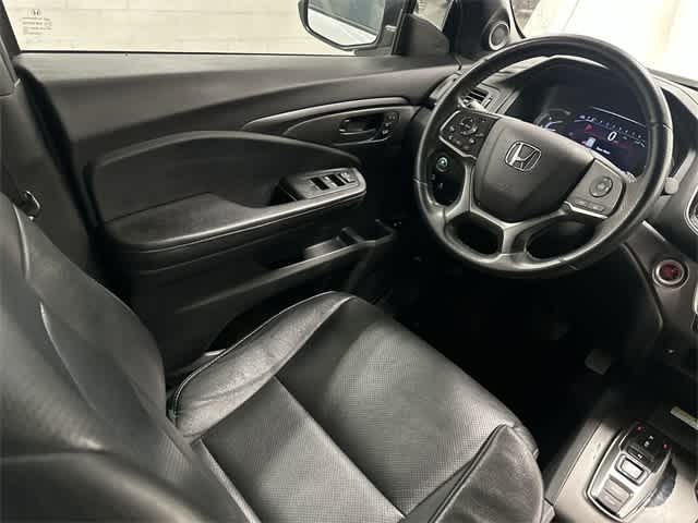 Thumbnail: 2022 Honda Passport - 12