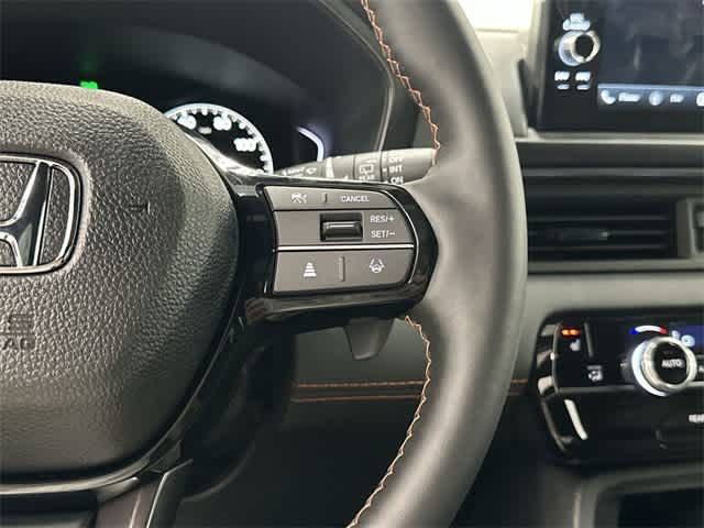 Thumbnail: 2025 Honda Pilot - 18