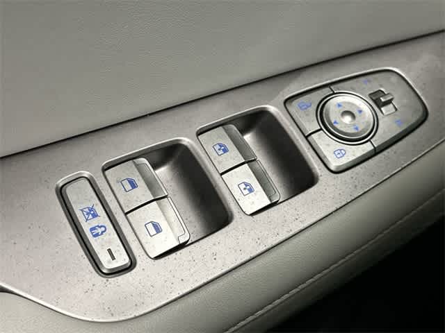 Thumbnail: 2022 Hyundai Palisade - 20