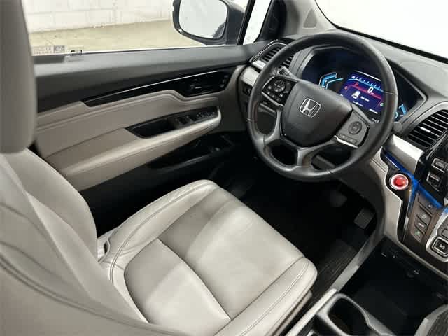 Thumbnail: 2023 Honda Odyssey - 12