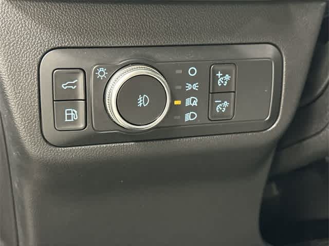 Thumbnail: 2021 Ford Escape - 19