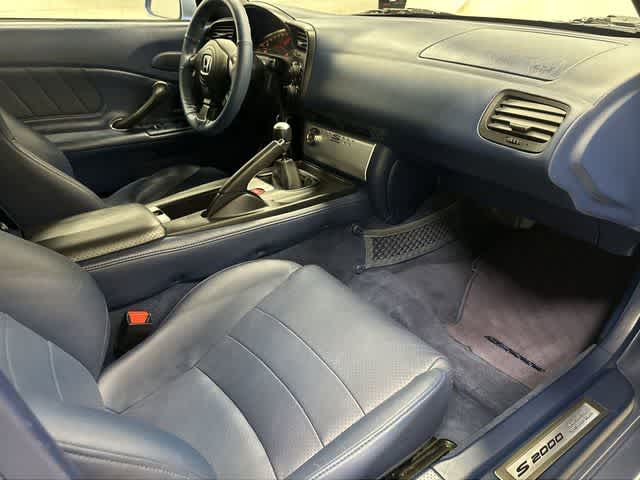 Thumbnail: 2005 Honda S2000 - 12